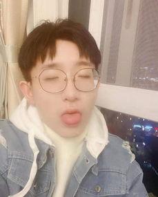 王小宝吃瓜,揭秘娱乐圈背后的那些事儿