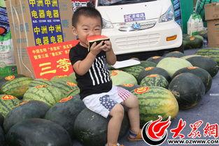 疯狂吃瓜的,揭秘娱乐圈幕后真相