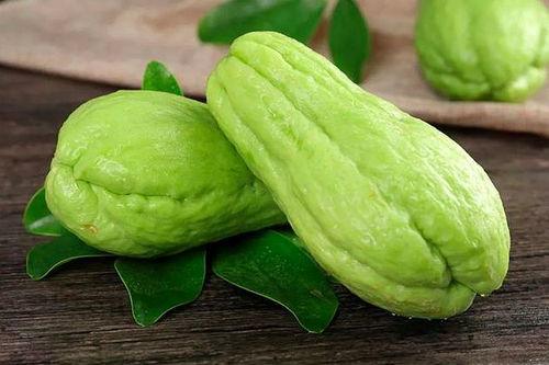 生水瓜可以吃吗,可食用还是禁忌？揭秘其食用真相